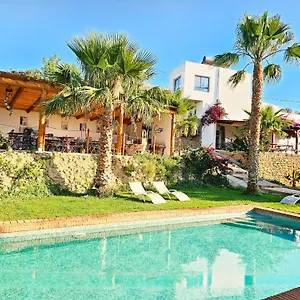 https://bb-la-nava-suites.es-andalucia.com